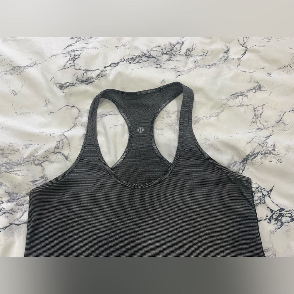 Lululemon Racerback 🩶 Tank - Picture 4 of 5